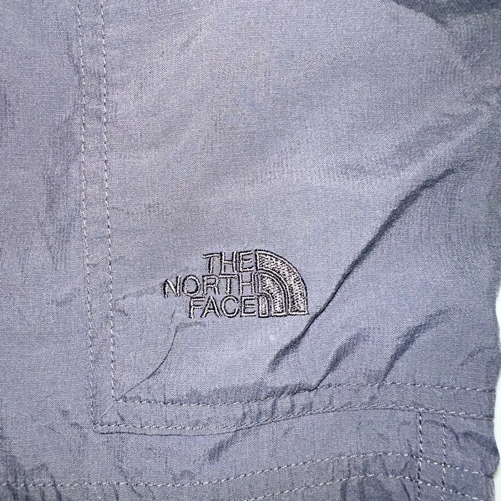 The North Face Men’s 2XL‎ Gray Cargo Outdoor Hiking Flat Front Shorts